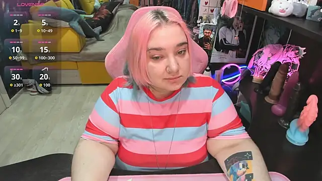 Softie Sofy online show from April 9, 2026, 2:44 am