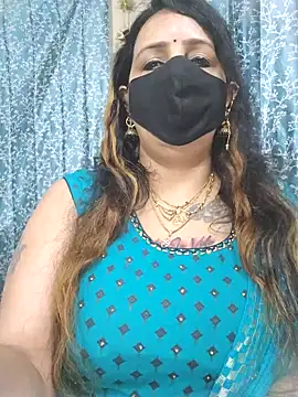 cute-tanvi online show from February 4, 2025, 1:34 am