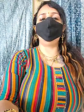 cute-tanvi online show from February 7, 2025, 7:07 am