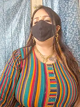 cute-tanvi online show from February 10, 2025, 4:52 am