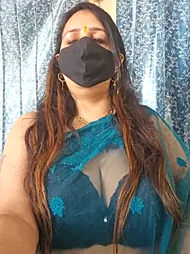 cute-tanvi online show from February 13, 2025, 4:54 am