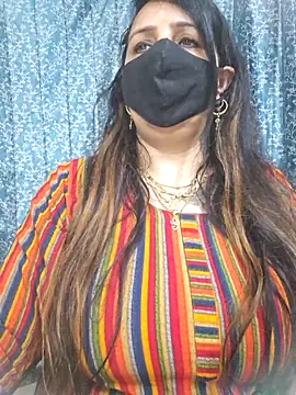 cute-tanvi online show from February 19, 2025, 1:40 am