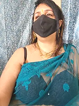 cute-tanvi online show from February 20, 2025, 7:45 am