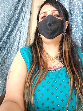 cute-tanvi online show from February 27, 2025, 7:55 am