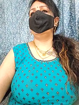 cute-tanvi online show from March 11, 2025, 1:26 am