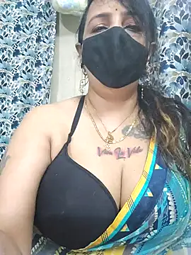 cute-tanvi online show from October 3, 2025, 11:57 pm