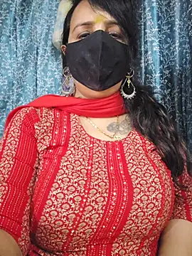 cute-tanvi online show from June 1, 2026, 12:51 pm