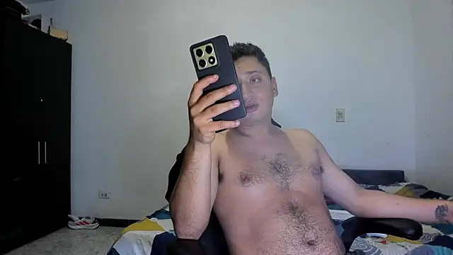 ares sexxx online show from April 13, 2026, 3:34 am