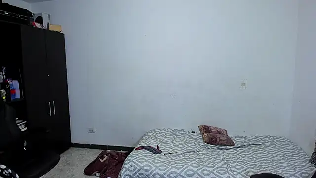 ares sexxx online show from April 16, 2026, 11:33 am