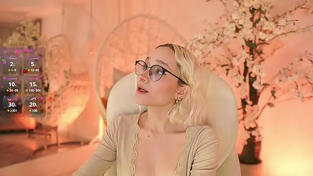 DalahiaRush online show from February 1, 2025, 11:32 am