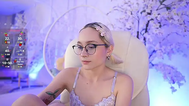 DalahiaRush online show from February 10, 2025, 6:03 pm