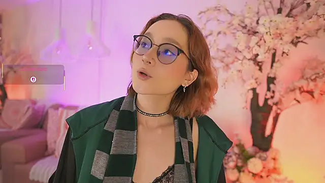 DalahiaRush online show from November 11, 2025, 6:41 pm