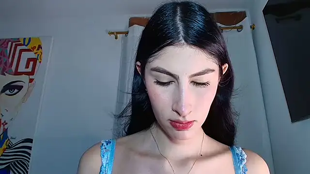valeria gonzales  online show from July 18, 2026, 1:54 am