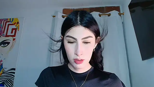 valeria gonzales  online show from July 26, 2026, 1:03 am