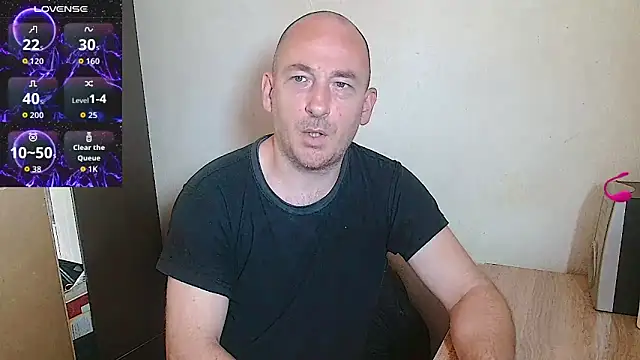 Snapshot of Johan___Barker chatting on June 12, 2026, 10:58 am Johan Barker online show from June 12, 2026, 10:58 am