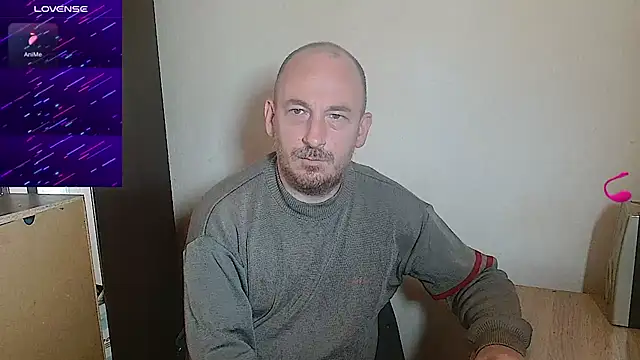 Snapshot of Johan___Barker chatting on July 13, 2026, 10:51 am Johan Barker online show from July 13, 2026, 10:51 am
