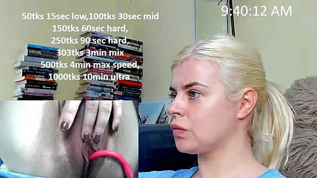 queenofthenighttt online show from February 8, 2026, 8:40 am