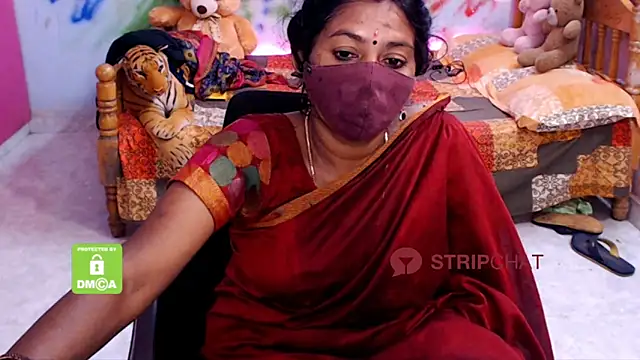 Snapshot of Novapol chatting on February 28, 2025, 8:50 pm Novapol online show from February 28, 2025, 8:50 pm