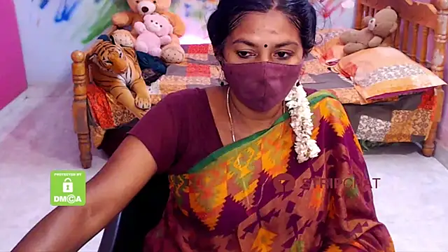 Snapshot of Novapol chatting on March 2, 2025, 5:47 pm Novapol online show from March 2, 2025, 5:47 pm