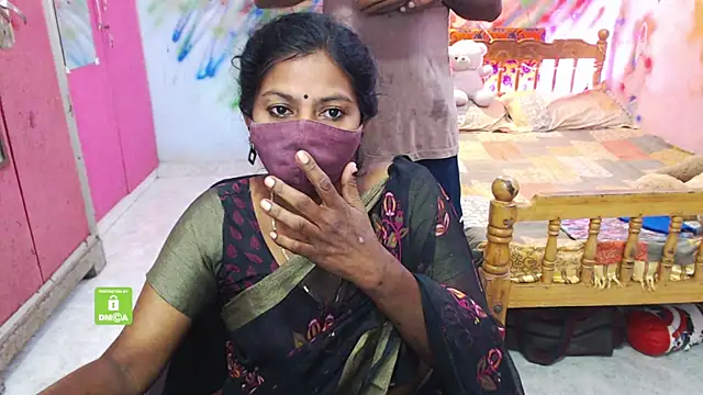 Snapshot of Novapol chatting on November 11, 2025, 5:35 pm Novapol online show from November 11, 2025, 5:35 pm