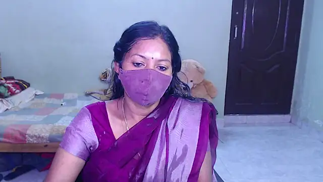 Snapshot of Novapol chatting on July 19, 2026, 6:17 am Novapol online show from July 19, 2026, 6:17 am