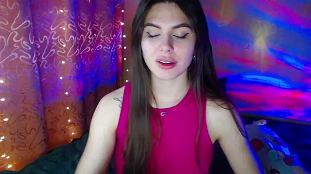 ViollinaLove online show from February 11, 2025, 11:44 pm