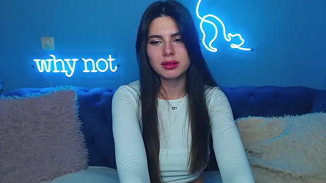 ViollinaLove online show from February 15, 2025, 6:01 pm