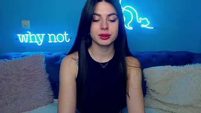 ViollinaLove online show from February 16, 2025, 1:38 pm