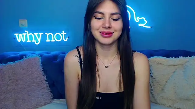 ViollinaLove online show from February 18, 2025, 11:55 am