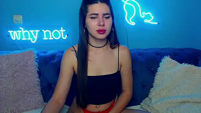 ViollinaLove online show from October 6, 2025, 4:43 am