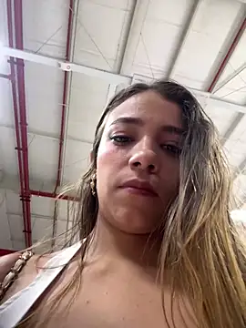 Hall 16 online show from March 18, 2025, 9:43 pm