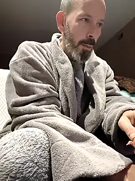 207RCCam online show from December 23, 2025, 5:38 am