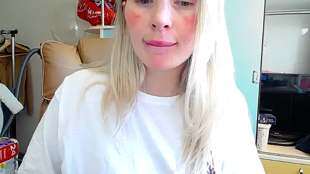 Snapshot of miaa_sunn chatting on February 27, 2026, 1:22 pm miaa sunn online show from February 27, 2026, 1:22 pm