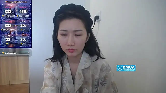 Asiagirll online show from November 5, 2025, 4:56 am