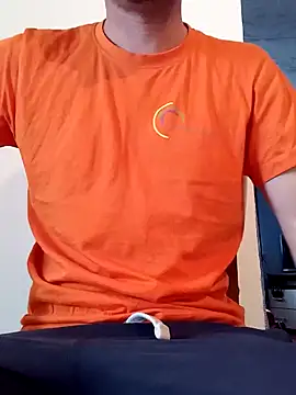 Rolandxxxr online show from January 26, 2025, 1:15 pm