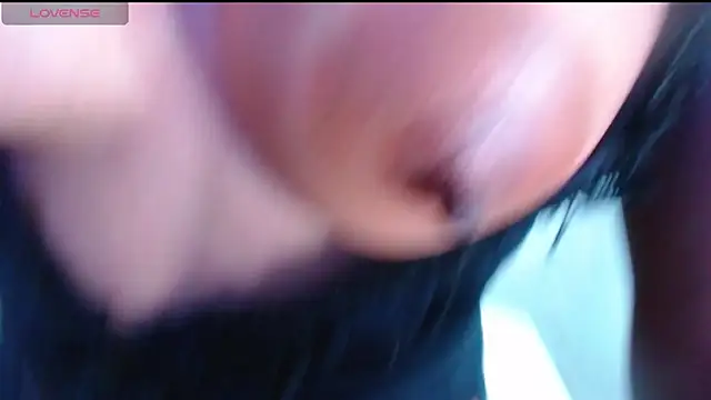 GraanTiigresa online show from September 9, 2025, 4:45 am