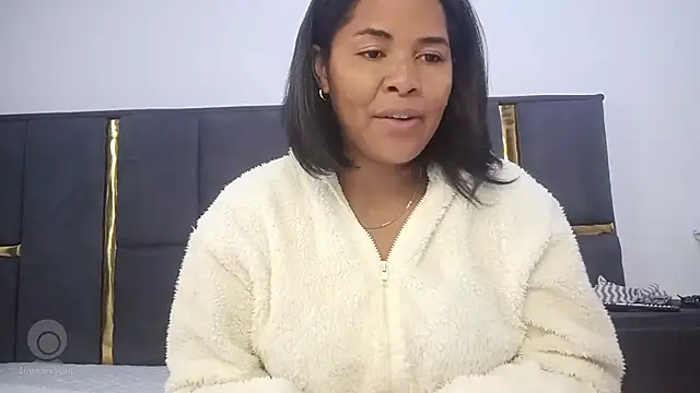 Snapshot of aleixane chatting on May 5, 2026, 5:48 am aleixane online show from May 5, 2026, 5:48 am
