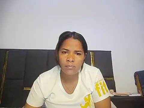 Snapshot of aleixane chatting on July 23, 2026, 7:01 pm aleixane online show from July 23, 2026, 7:01 pm