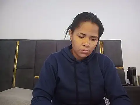 Snapshot of aleixane chatting on July 27, 2026, 5:36 am aleixane online show from July 27, 2026, 5:36 am