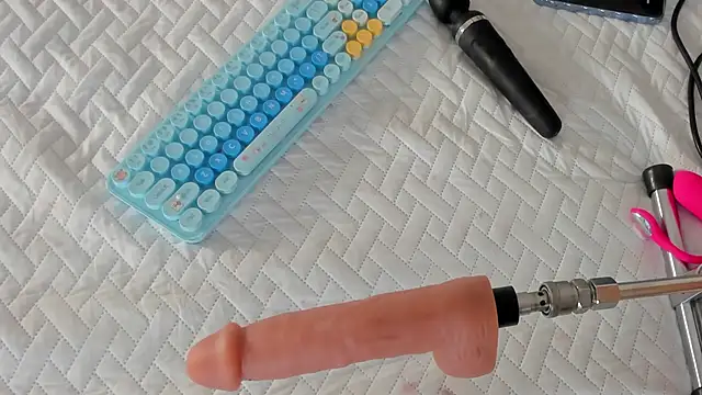 elena mature online show from October 4, 2025, 7:12 pm