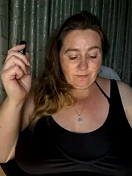 Iceprincess2bad4u online show from January 8, 2025, 5:59 pm