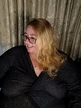 Iceprincess2bad4u online show from March 15, 2026, 6:25 pm