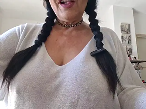 La Vedova Allegra online show from April 19, 2026, 7:51 am