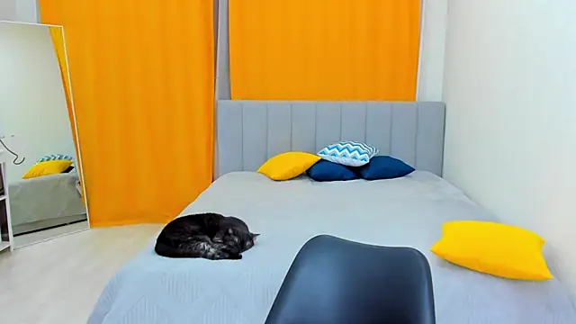 FieryHeart online show from March 18, 2025, 4:59 pm