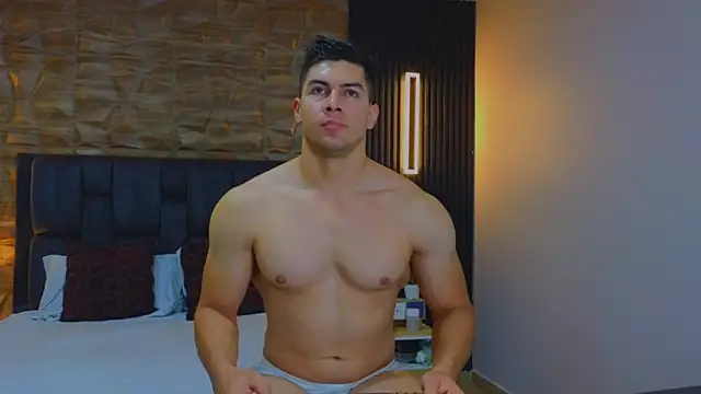 Snapshot of FelipeAndMarcello3 chatting on March 3, 2025, 11:24 pm FelipeAndMarcello3 online show from March 3, 2025, 11:24 pm