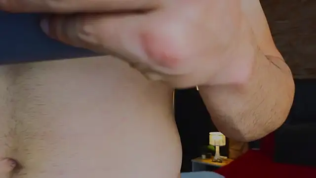 Snapshot of FelipeAndMarcello3 chatting on March 21, 2025, 7:57 pm FelipeAndMarcello3 online show from March 21, 2025, 7:57 pm