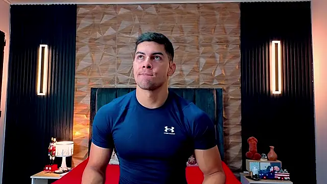 Snapshot of FelipeAndMarcello3 chatting on January 6, 2026, 2:21 pm FelipeAndMarcello3 online show from January 6, 2026, 2:21 pm