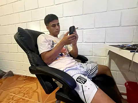 Max TheHorseDick online show from January 12, 2026, 10:26 pm