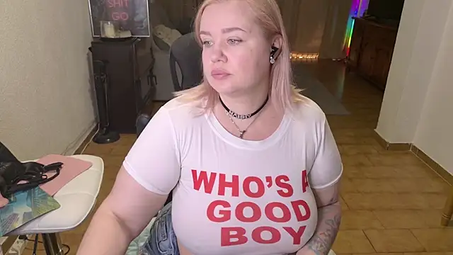 MargotGrey online show from March 9, 2026, 9:02 am