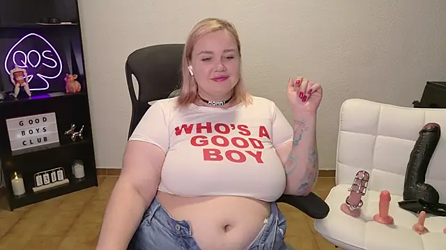 MargotGrey online show from May 31, 2026, 3:19 pm